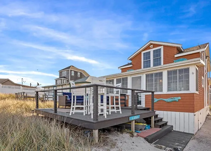 White Horse Beach House: Plymouth